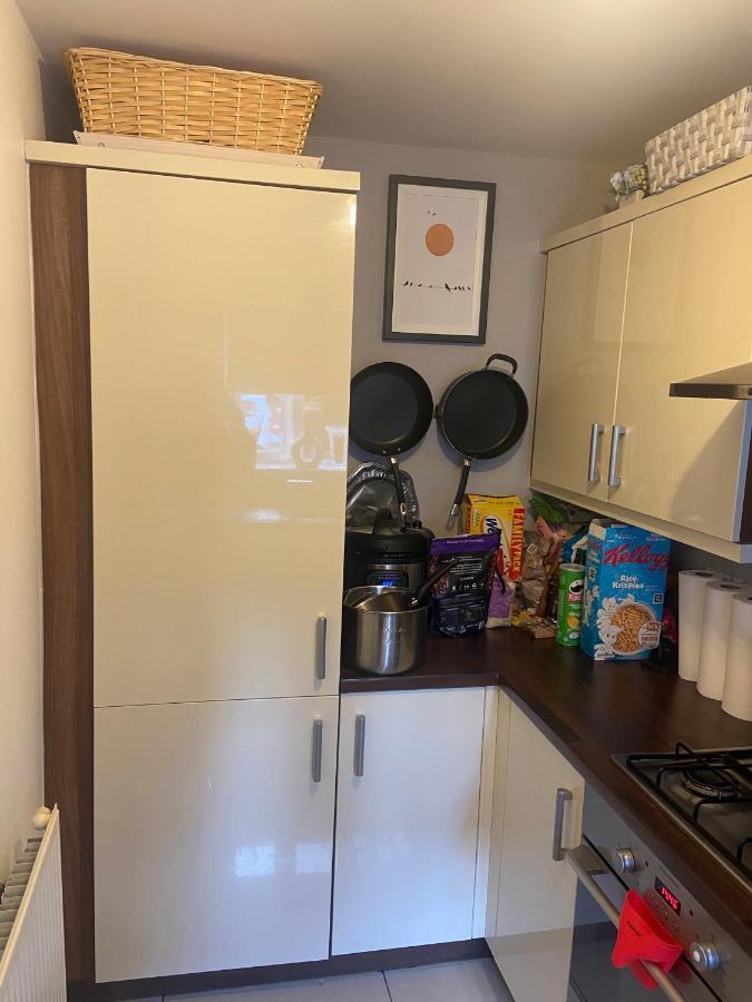 Comfy Double Bedroom In Greater Manchester Bagian luar foto